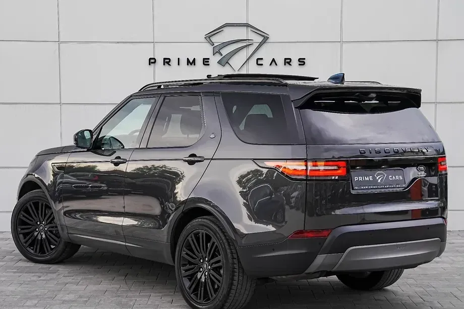Land Rover Discovery 3.0 L SD6 HSE Luxury — imagine 2