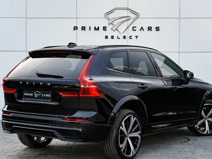 Volvo XC 60 B5 B AWD Ultimate Black Edition