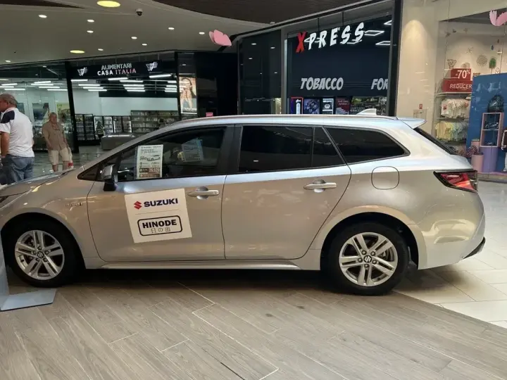 Suzuki Swace