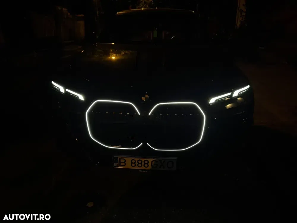 BMW Seria 7 — imagine 2