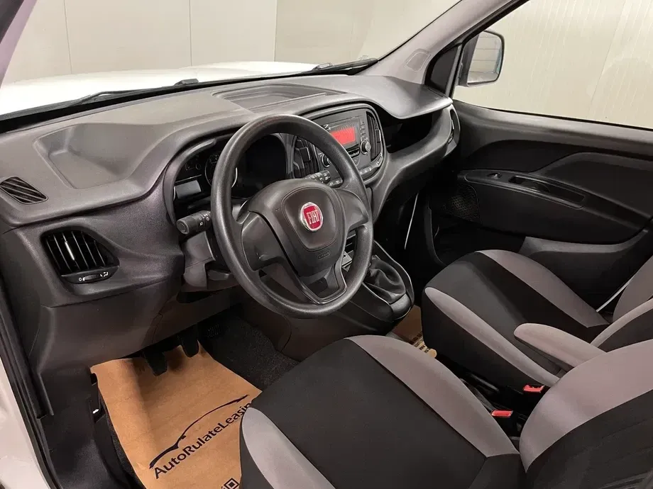 FIAT Doblo Combi 1.6 Mjet 105 CP Maxi Confort — imagine 5
