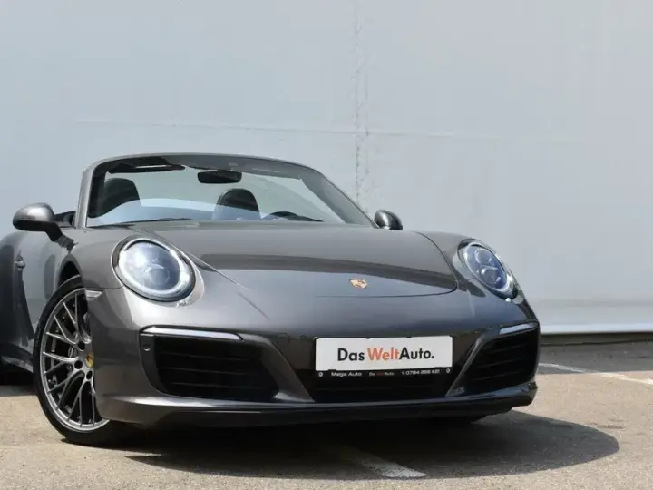 Porsche 911