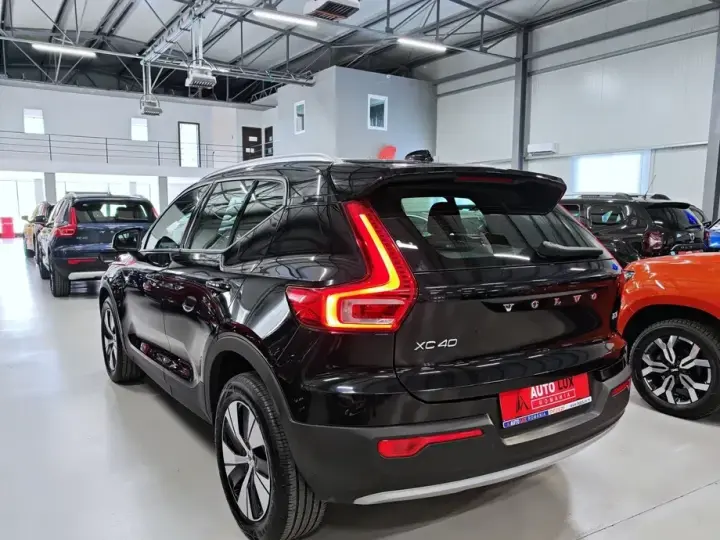 Volvo XC 40 T3 Momentum Pro