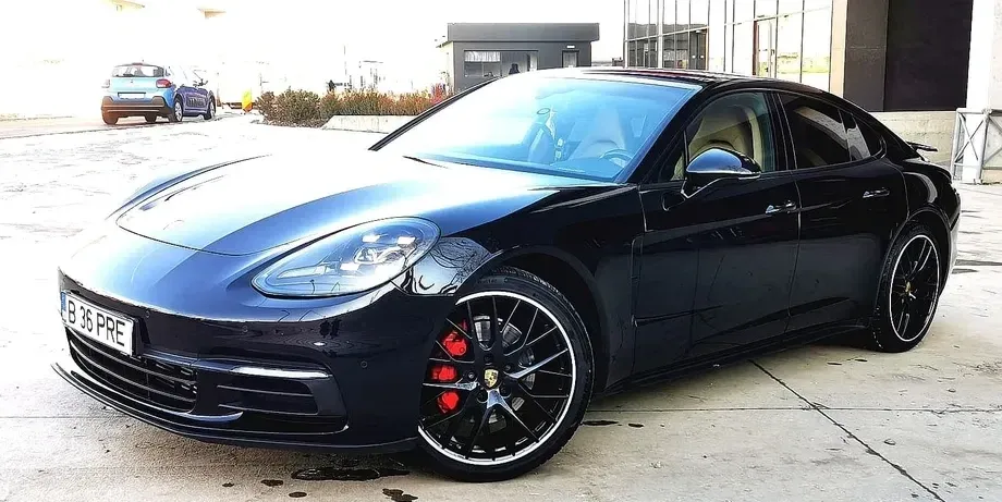 Porsche Panamera 4 — imagine 2