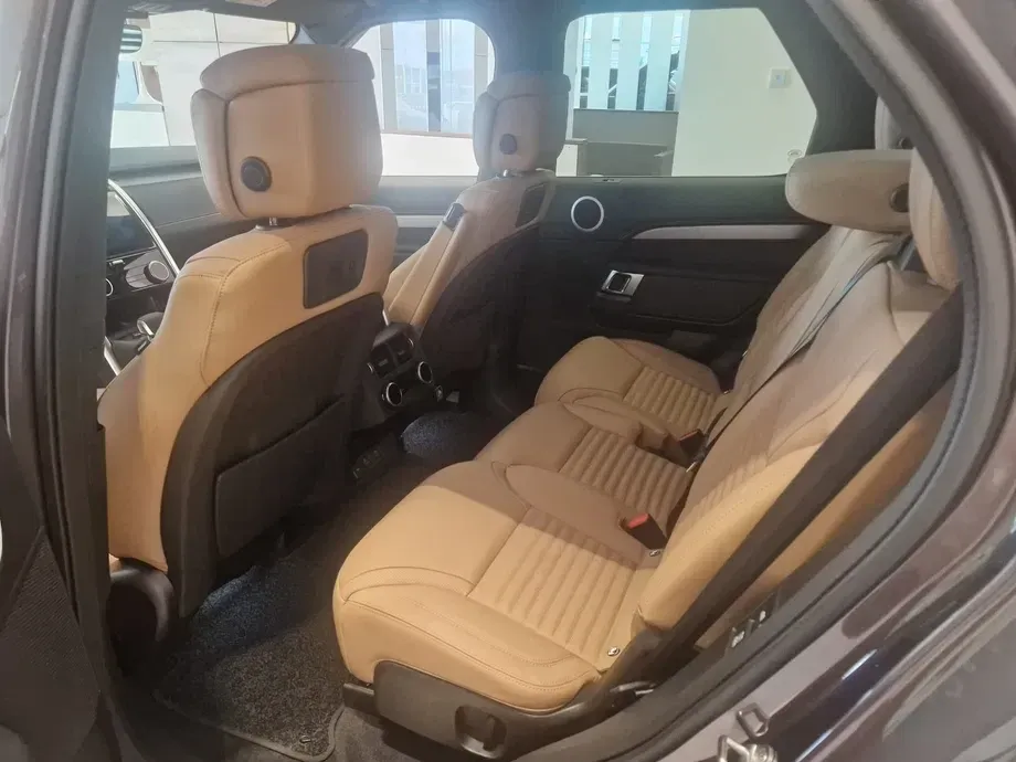 Land Rover Discovery 3.0 D350 MHEV Dynamic HSE — imagine 5