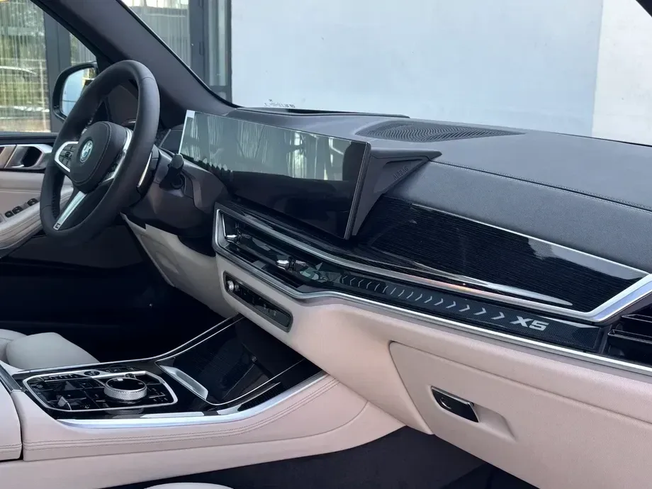 BMW X5 G05 xDrive50e AT PHEV — imagine 5