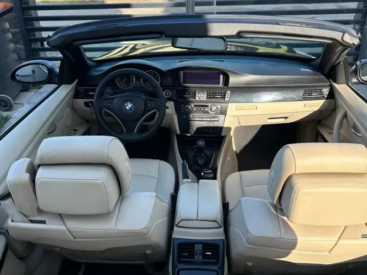 BMW Seria 3 E90/E91/E92/E93 [2005 - 2013] 320d