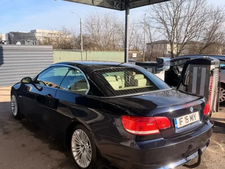 BMW Seria 3 E90/E91/E92/E93 [2005 - 2013] 320d