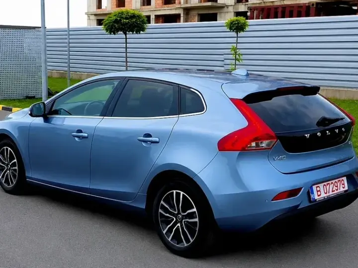 Volvo V40 T2 Aut. Inscription
