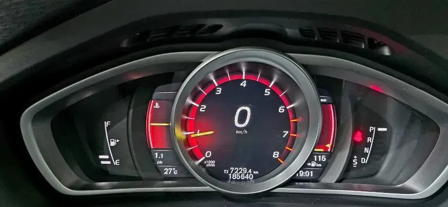 Volvo V40 T2 Aut. Inscription — imagine 6