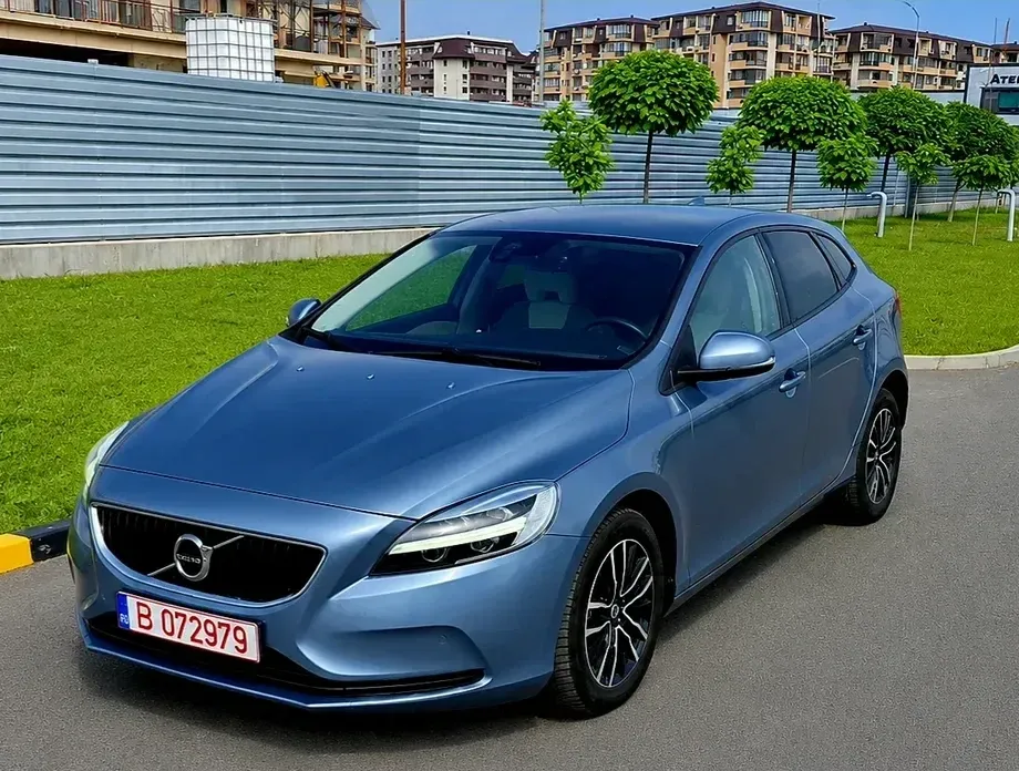 Volvo V40 T2 Aut. Inscription — imagine 3
