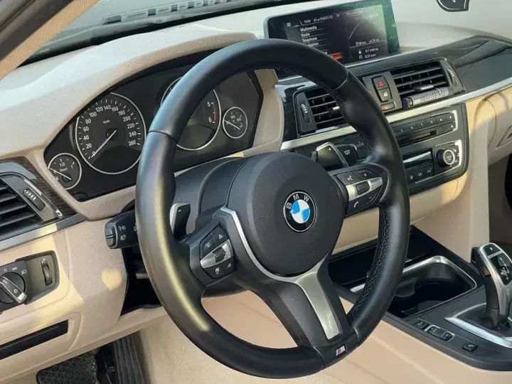BMW Seria 3 F30/F31/F34 320d xDrive Aut.