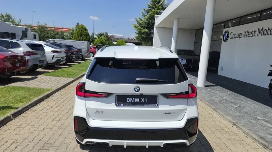 BMW X1 xDrive20d AT MHEV — imagine 5