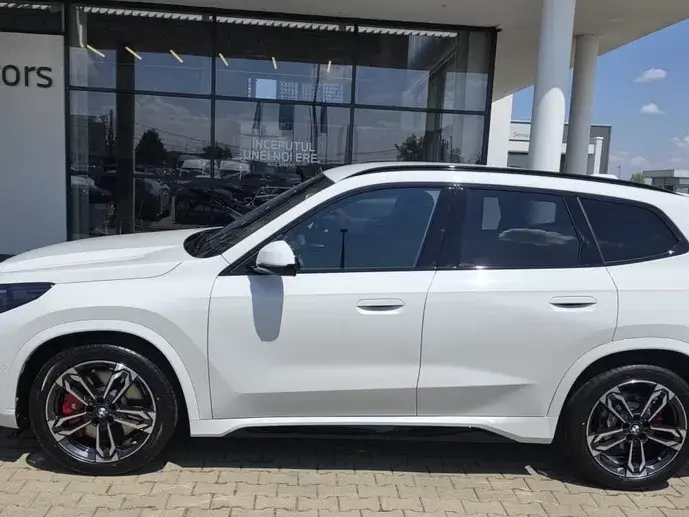 BMW X1 xDrive20d AT MHEV