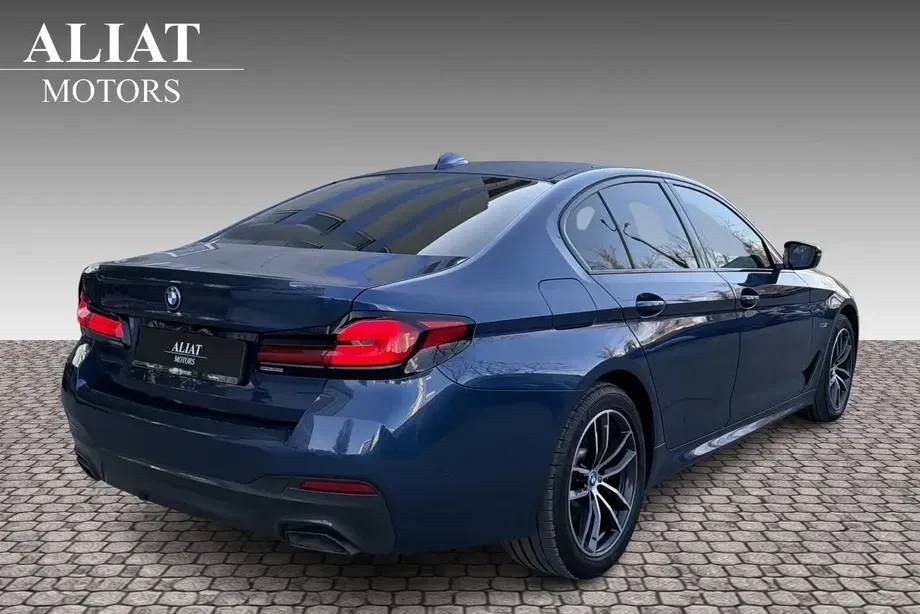 BMW Seria 5 G30/G31 530e xDrive Aut. M Sport Edition — imagine 4