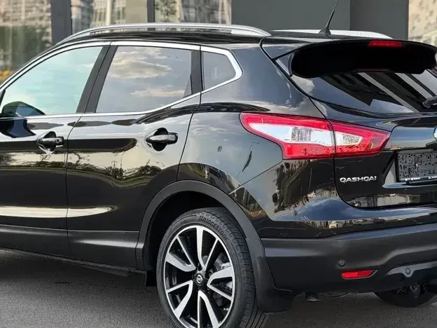 Nissan Qashqai II 1.2 DIG-T TEKNA+