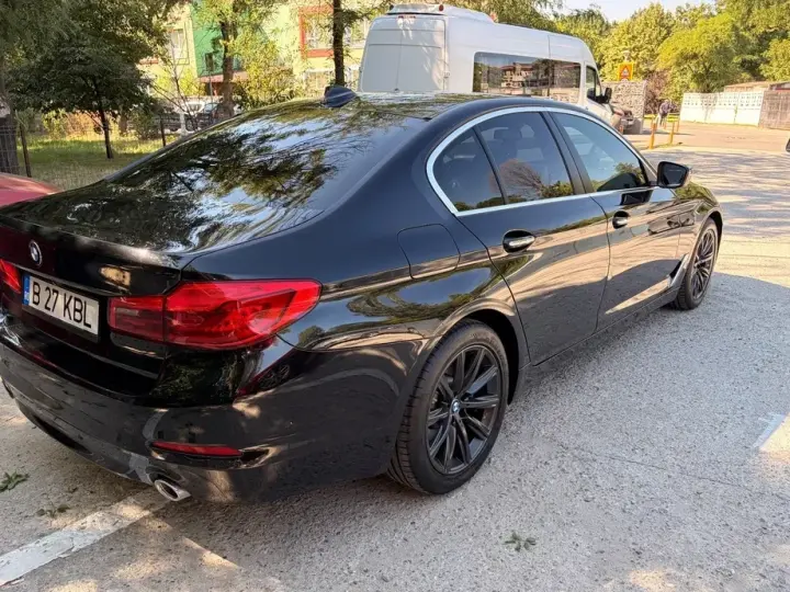 BMW Seria 5 G30/G31 520d EfficientDynamics Edition AT