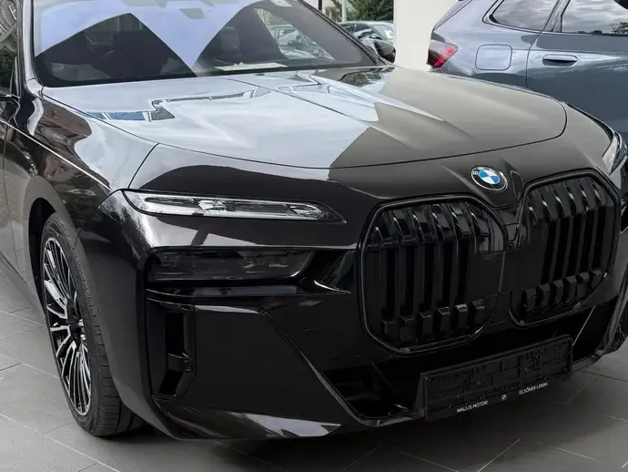 BMW Seria 7 740d xDrive MHEV