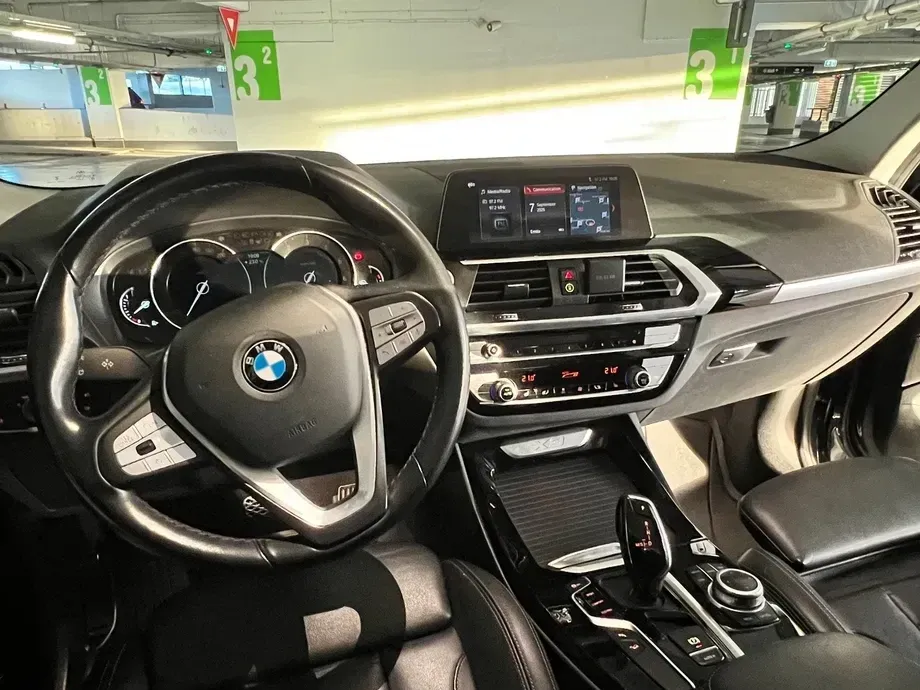 BMW X3 G01 xDrive20i AT Luxury Line — imagine 5