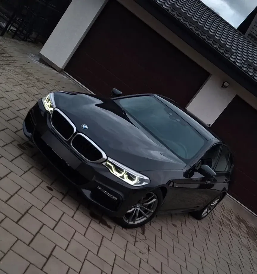 BMW Seria 5 G30/G31 520d xDrive Aut. M Sport Edition — imagine 3