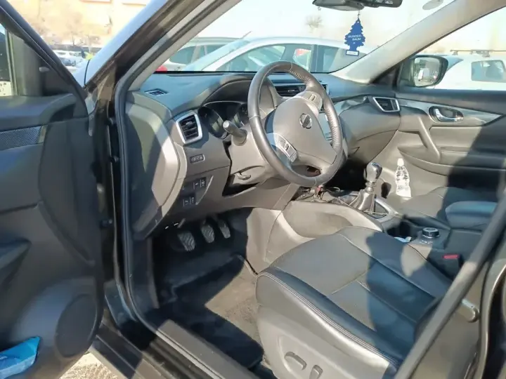Nissan X-Trail III [2014 - Prezent[ 2.0D Start/Stop 4x4-i Tekna