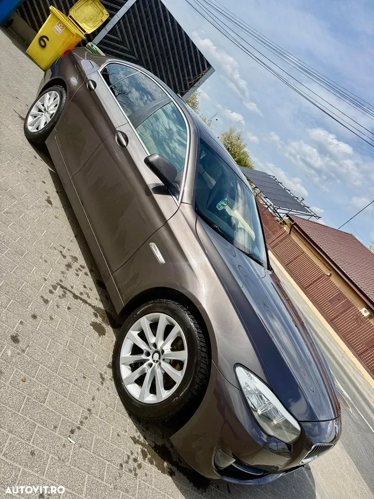 BMW Seria 5 F10/F11/F07 [2010 - 2017] 520d Aut. — imagine 3