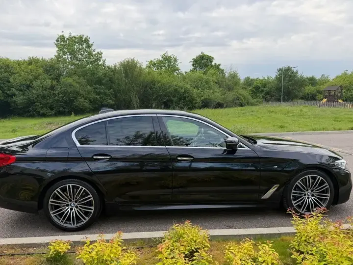 BMW Seria 5 G30/G31 540d xDrive Aut.