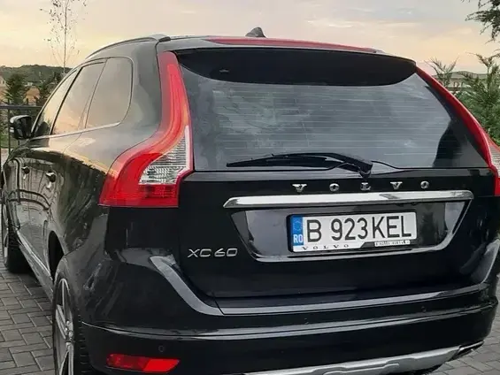 Volvo XC 60 I D5AWD R-Design