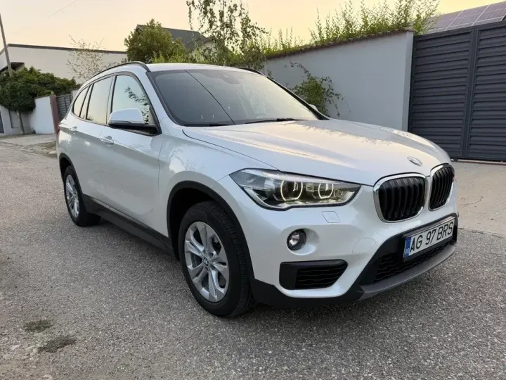 BMW X1 F48 sDrive20d AT