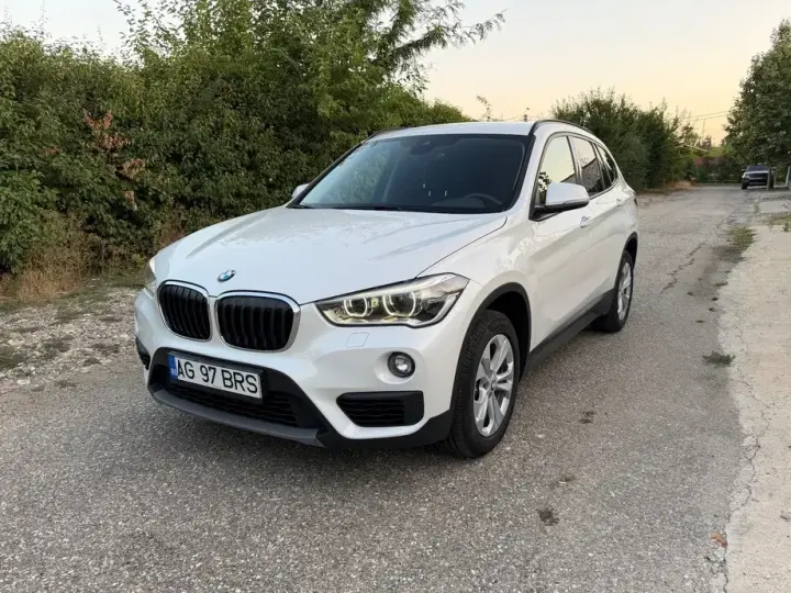 BMW X1 F48 sDrive20d AT