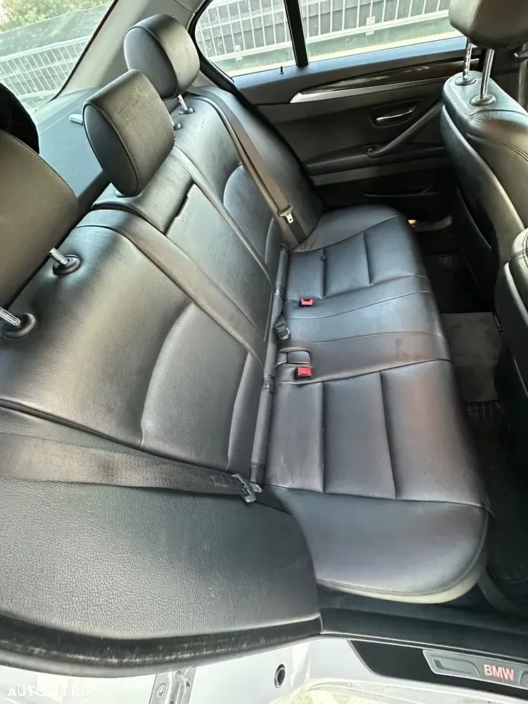 BMW Seria 5 F10/F11/F07 [2010 - 2017] 525d Aut. Luxury Line — imagine 5