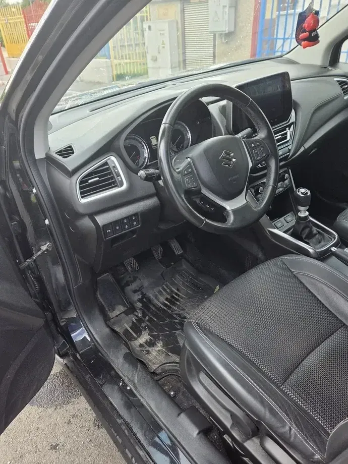 Suzuki SX4 — imagine 3