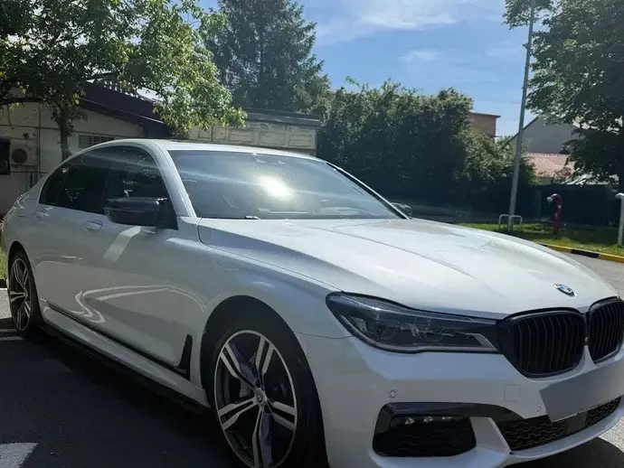 BMW Seria 7 G11/G12 740d xDrive