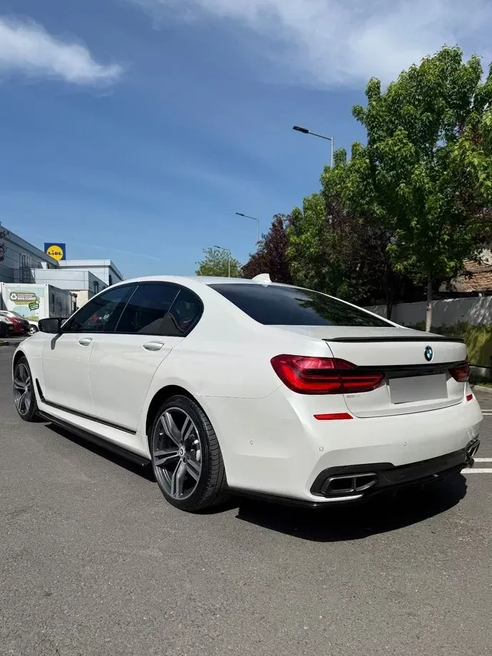 BMW Seria 7 G11/G12 740d xDrive — imagine 4