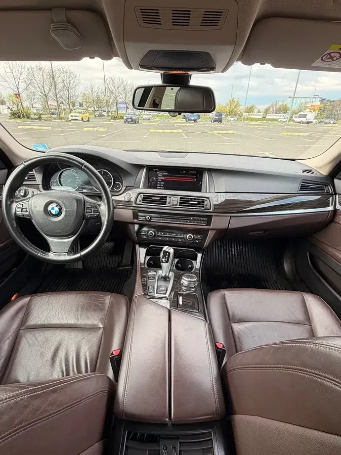 BMW Seria 5 F10/F11/F07 530d xDrive — imagine 6