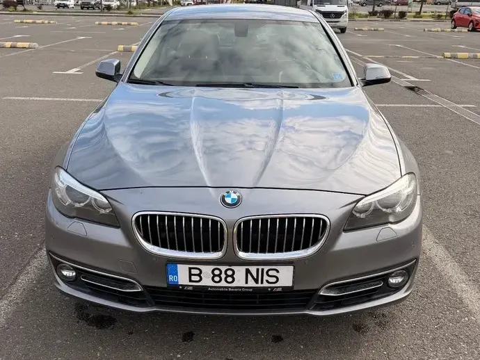 BMW Seria 5 F10/F11/F07 530d xDrive
