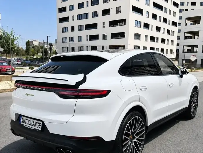 Porsche Cayenne Coupe E-Hybrid Tiptronic S
