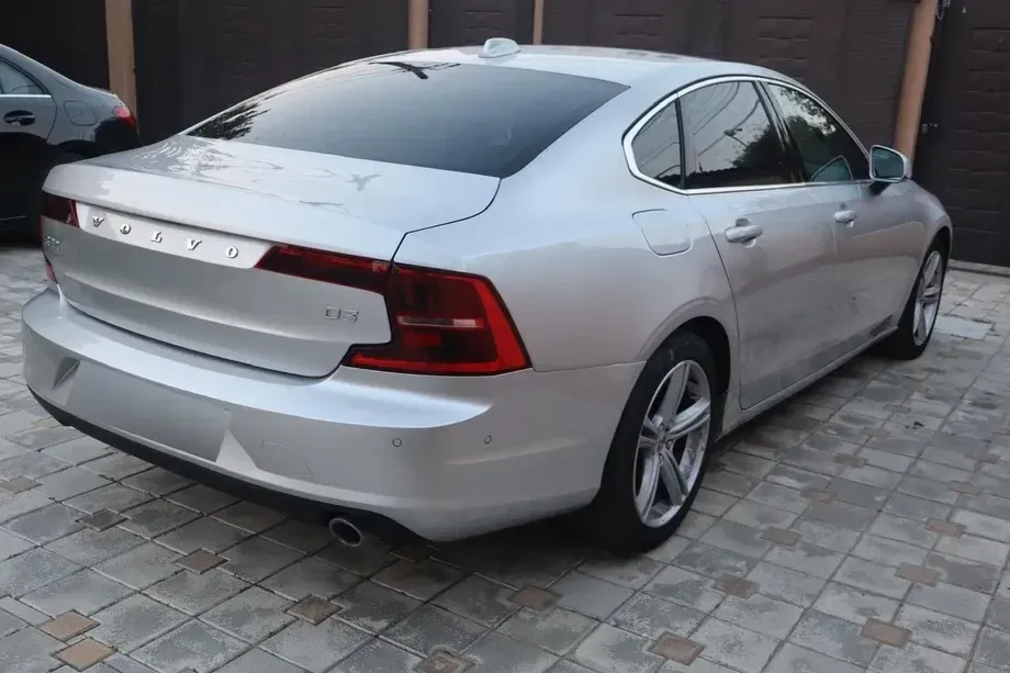 Volvo S90 — imagine 5