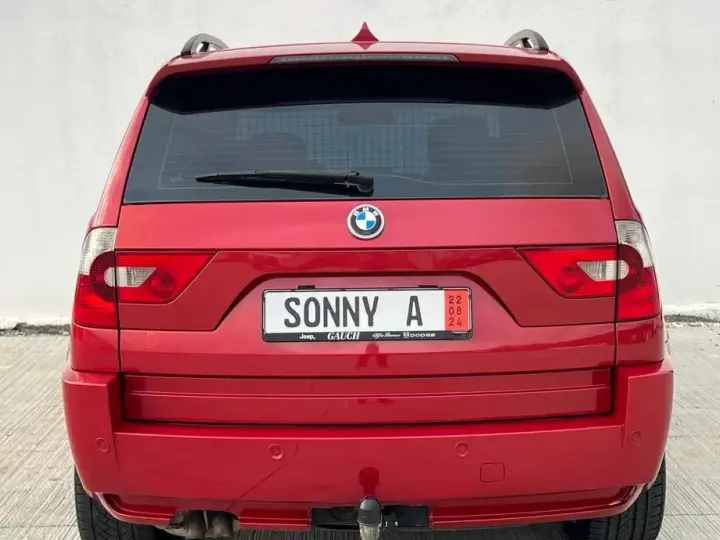 BMW X3 E83