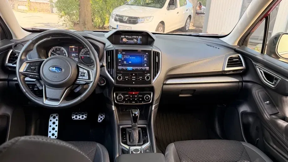 Subaru Forester 2.0 e-Boxer MHEV LinearTronic Active — imagine 4