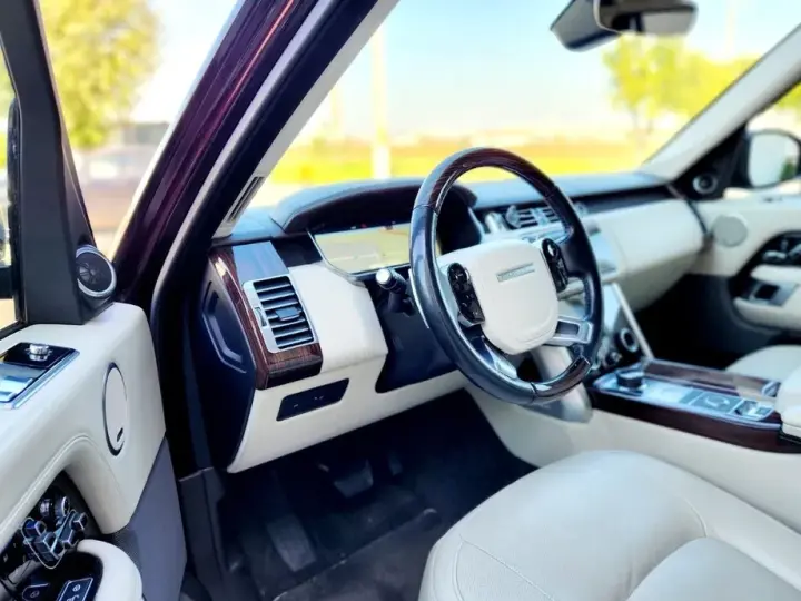 Land Rover Range Rover IV 3.0L SDV6 Autobiography