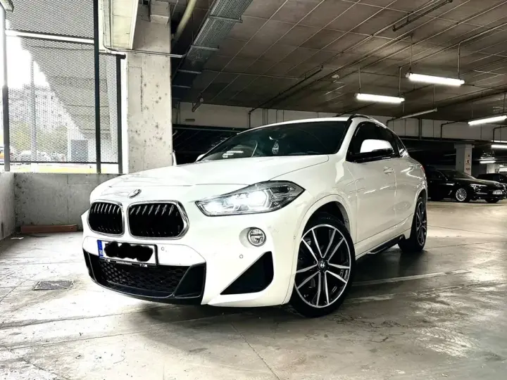 BMW X2