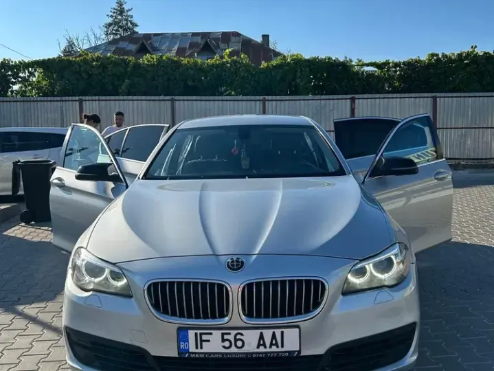 BMW Seria 5 F10/F11/F07 [2010 - 2017] 518d
