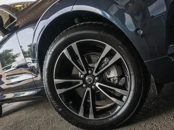 Volvo XC 60 II D4 Momentum Pro