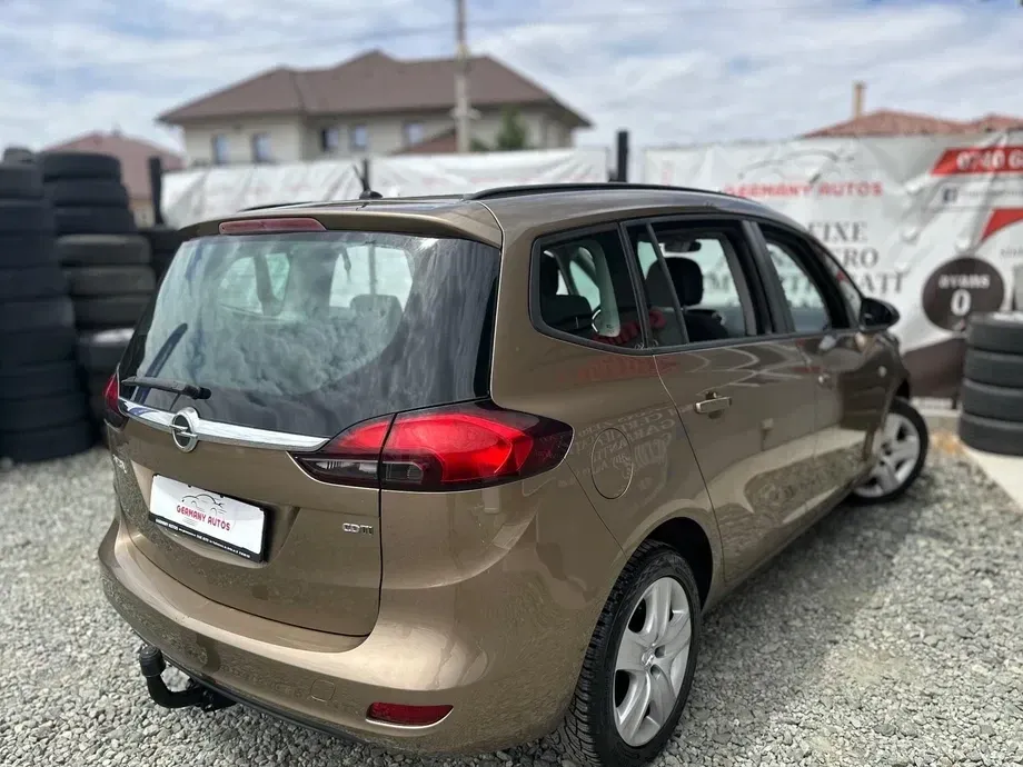 Opel Zafira Tourer 2.0 CDTI Active — imagine 3
