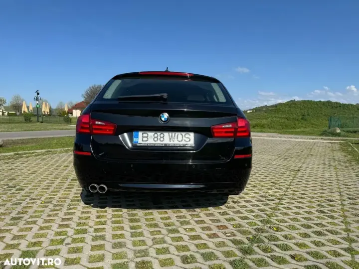 BMW Seria 5 F10/F11/F07 [2010 - 2017] 525d xDrive AT