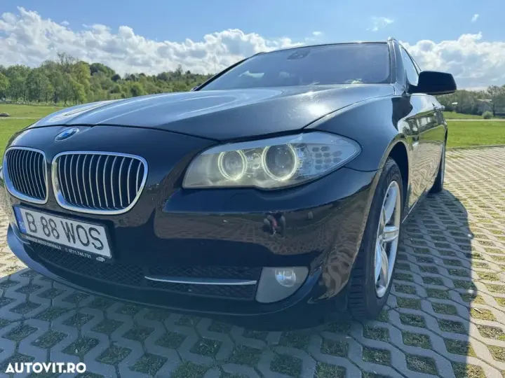 BMW Seria 5 F10/F11/F07 [2010 - 2017] 525d xDrive AT
