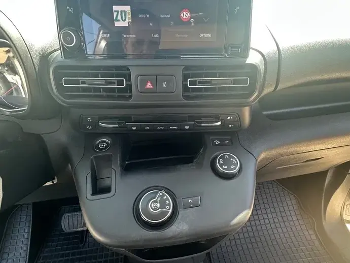 Opel Combo 1.5 L2H1 Start/Stop Edition XL sarcina utila marita