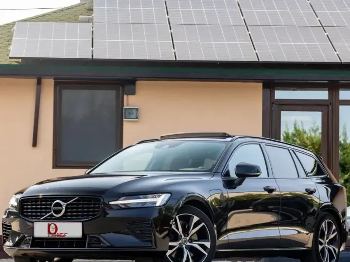 Volvo V60 II T8 AWD Recharge Geartronic RDesign