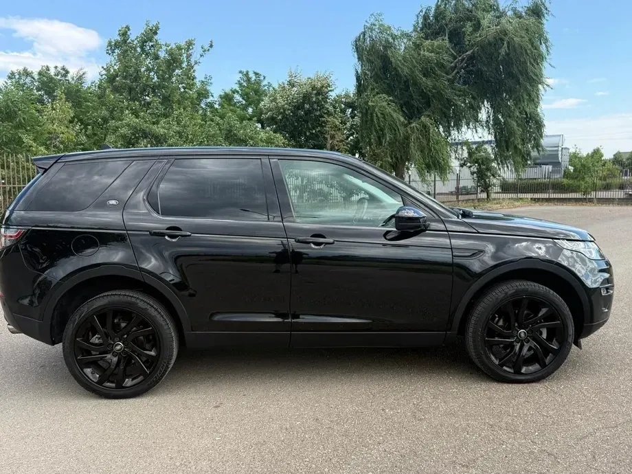 Land Rover Discovery Sport 2.0 l TD4 HSE Aut. — imagine 4